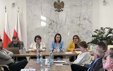 Forum Dyskusyjne &bdquo;Ił&oacute;w Miastem&rdquo; 1