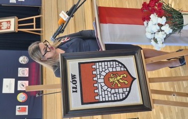 "Honorowy Obywatel Gminy Ił&oacute;w" Śp. Marian i Henryk Popielarek 187
