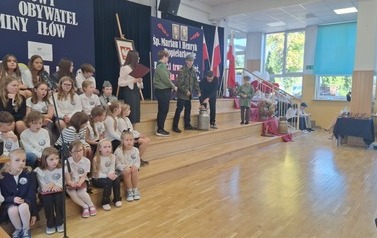"Honorowy Obywatel Gminy Ił&oacute;w" Śp. Marian i Henryk Popielarek 201