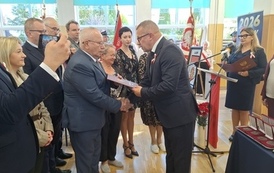 "Honorowy Obywatel Gminy Ił&oacute;w" Śp. Marian i Henryk Popielarek 185